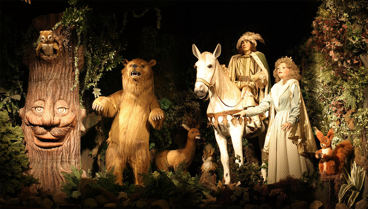 De eindscene van de voorstelling over het verwende prinsesje Violinde